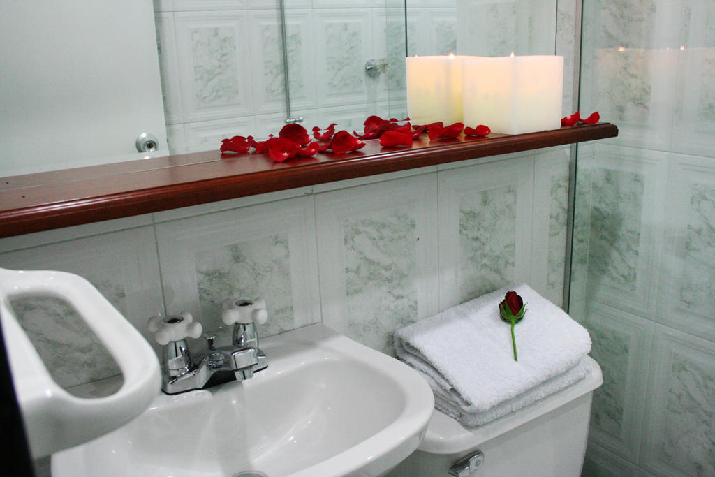 Hotel Normandia Medellín Zimmer foto